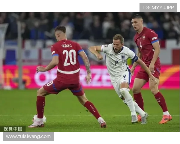 杭州足球队在欧锦赛中的战术表现分析与点评探讨